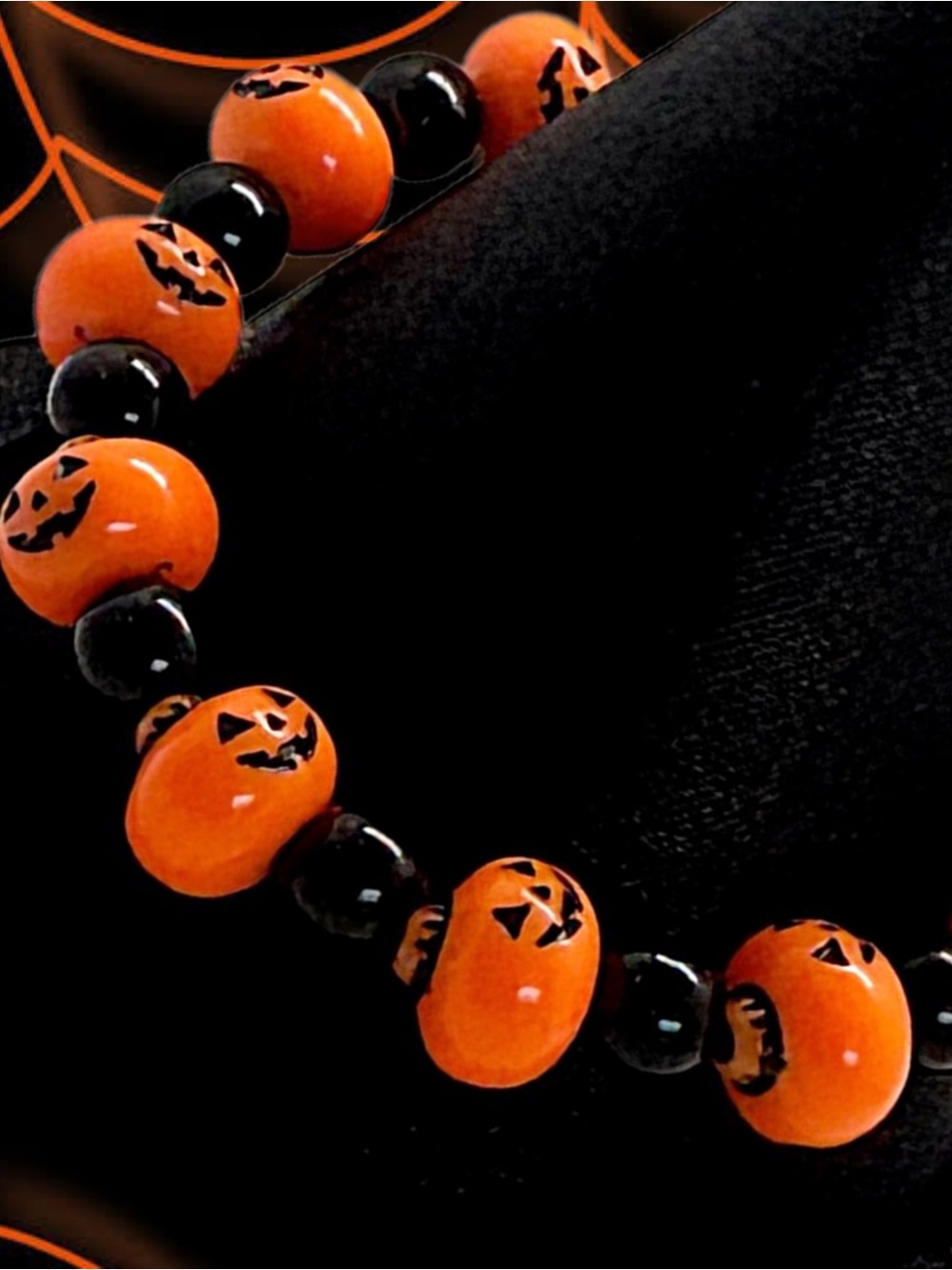 Handmade Halloween Pumpkin Beaded Stretch Bracelet - Orange & Black